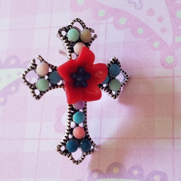 Cross earrings with red flower and Beads - Picture 2 of 3